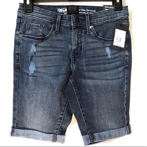 NWT Mossimo Mid-Rise Women Teen Jean Short Size 0